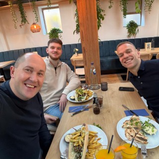 Twan 1 jaar in dienst